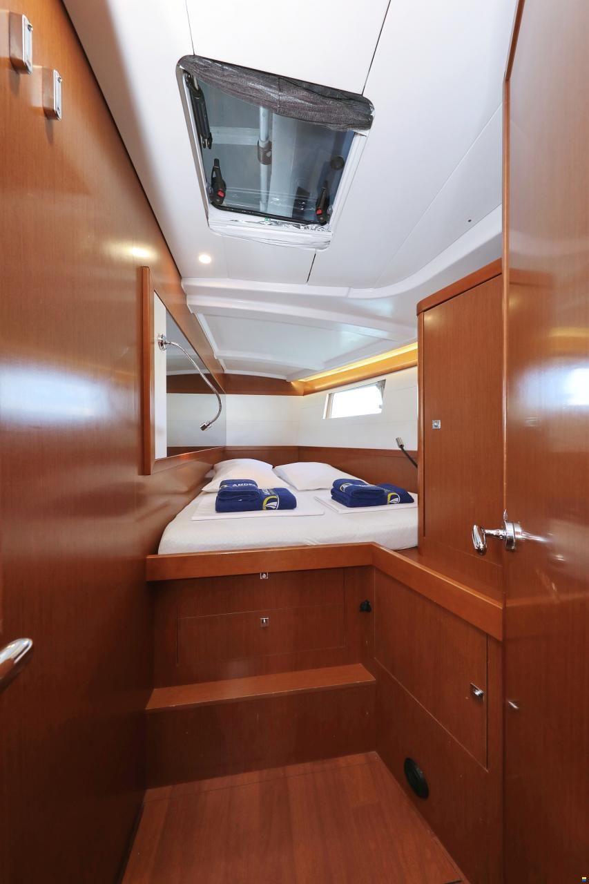 Beneteau OCEANIS 48