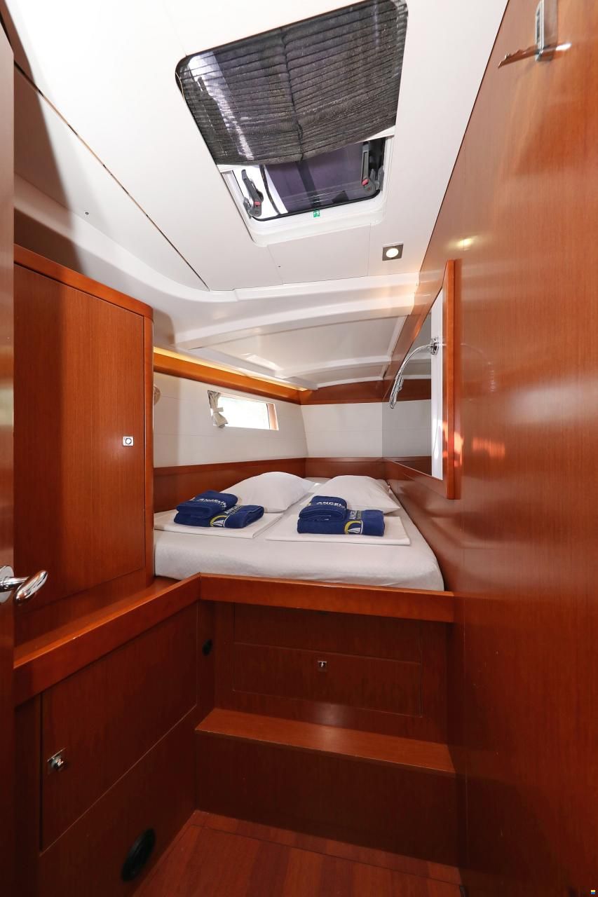 Beneteau OCEANIS 48