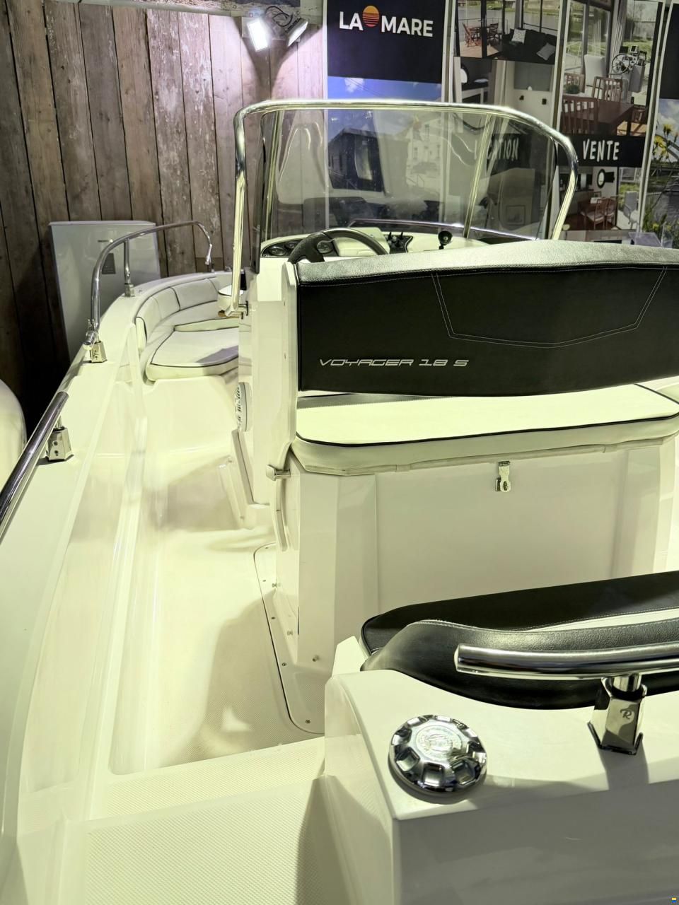 Ranieri Voyager 18S