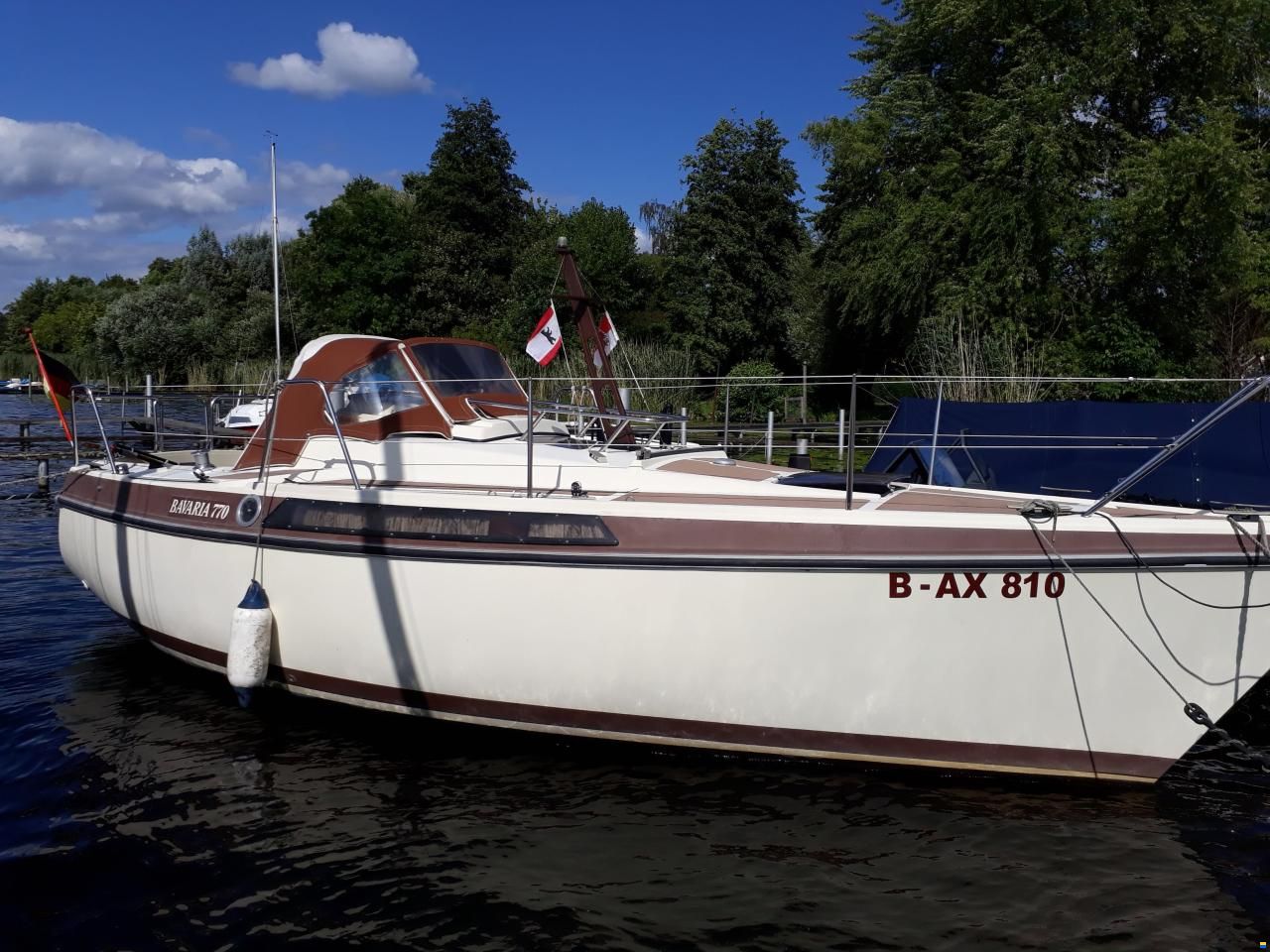 Bavaria 770