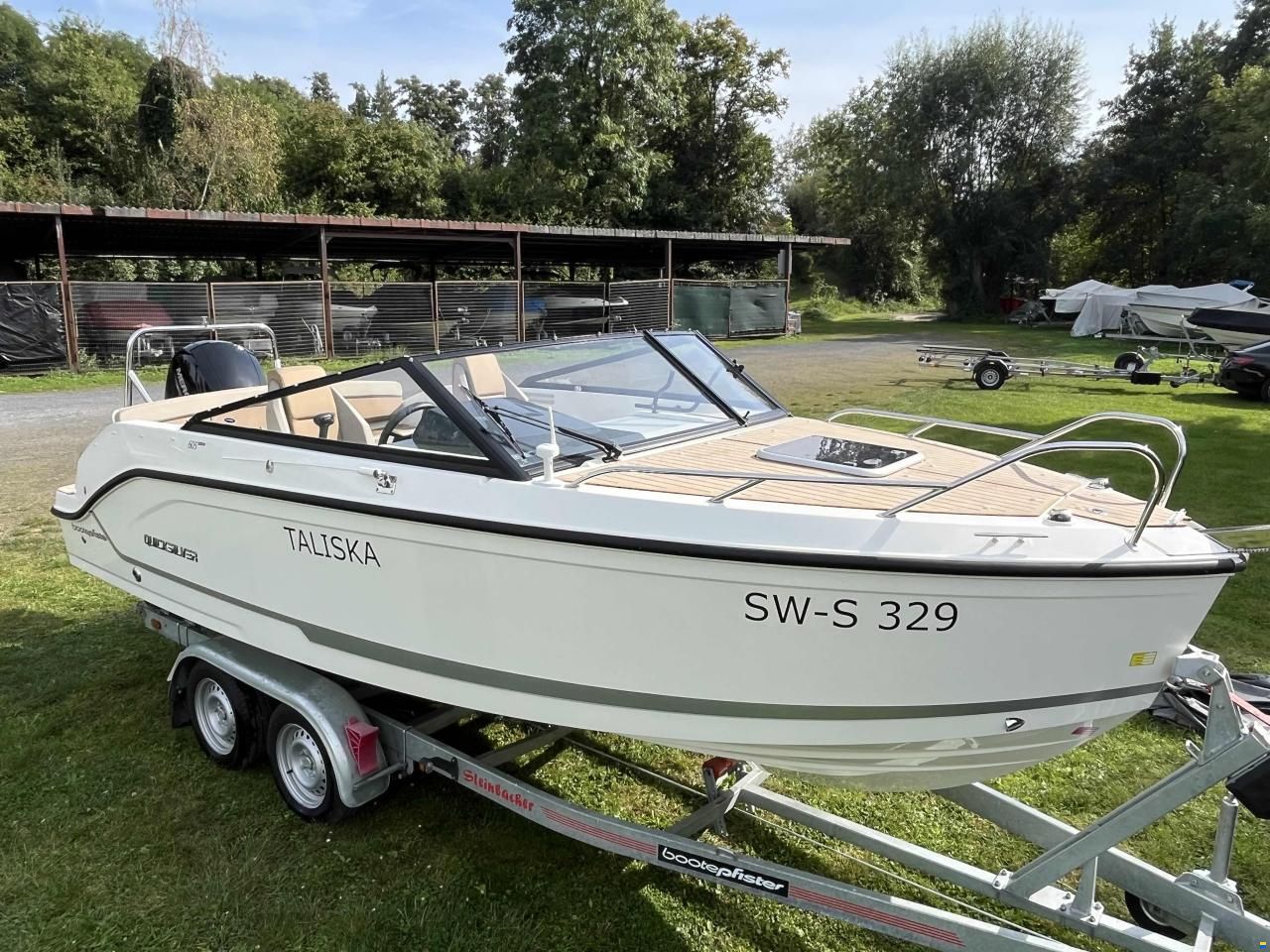 Quicksilver Active Cruiser 605