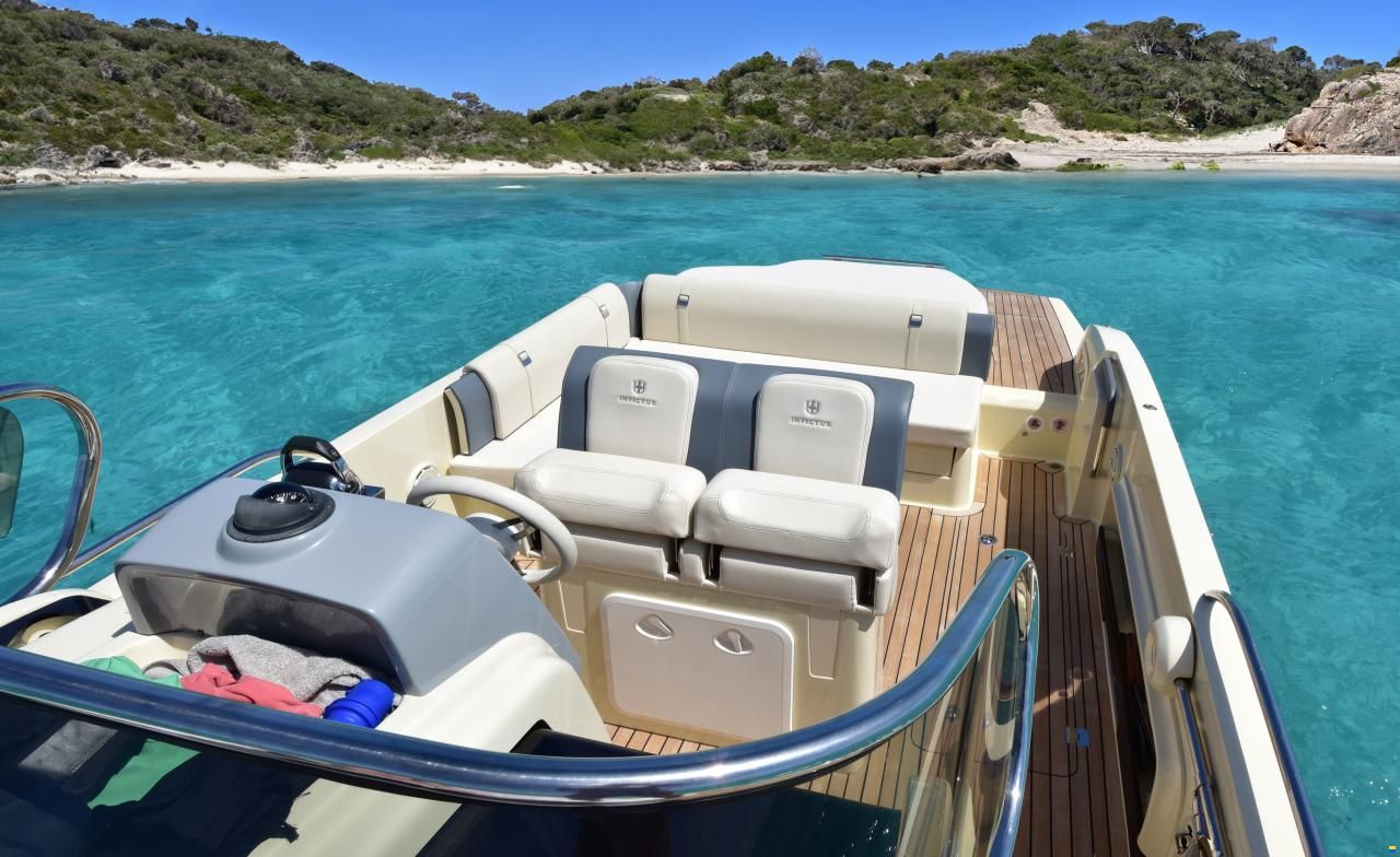 Invictus CX 280