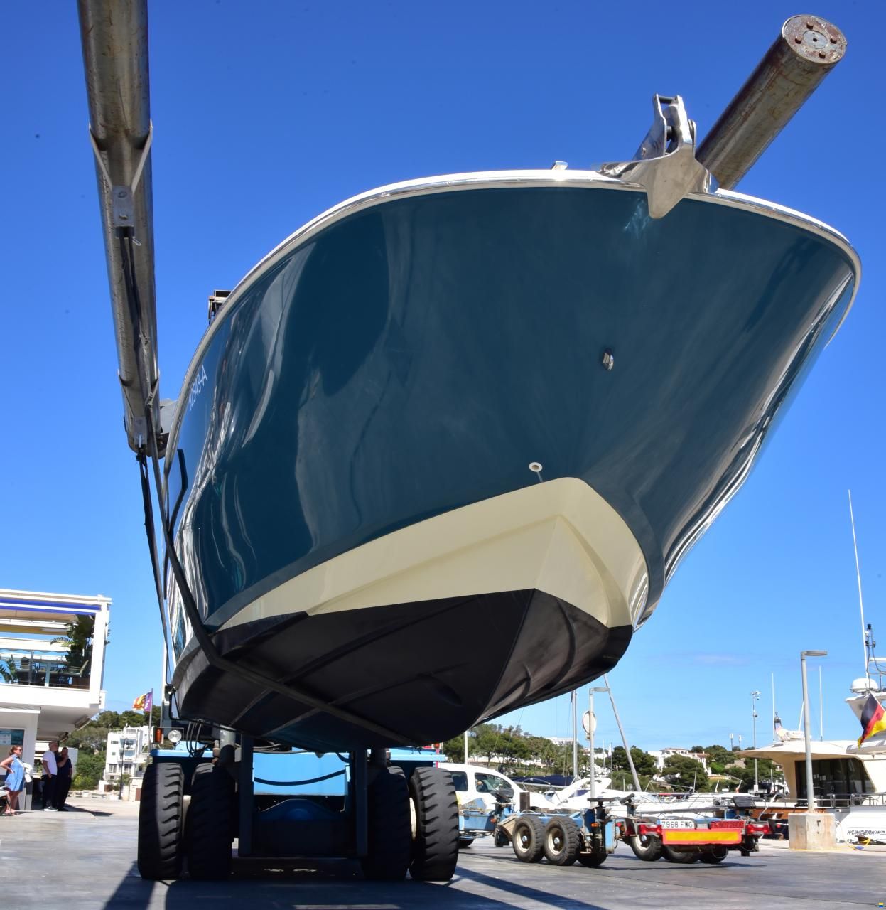 Invictus CX 280