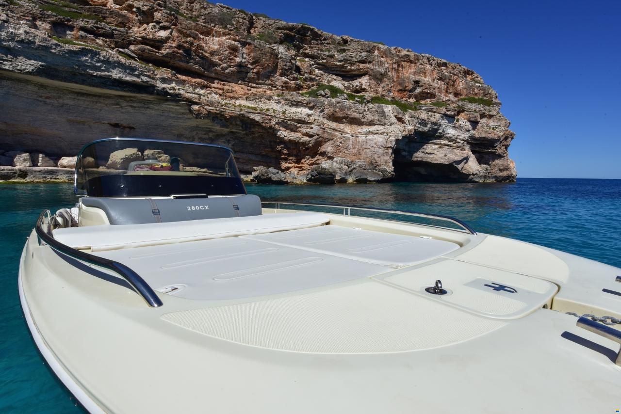 Invictus CX 280