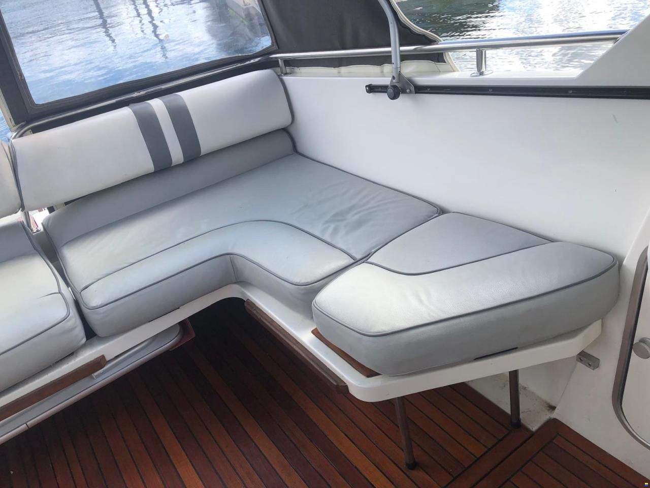Fjord Dolphin 900