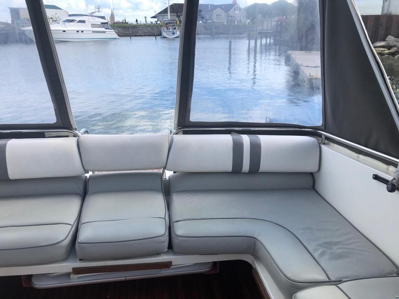 Fjord Dolphin 900