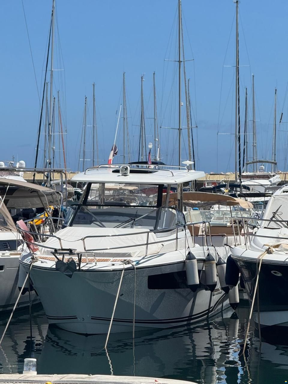 Jeanneau Cap Camarat WA 10.5 S2