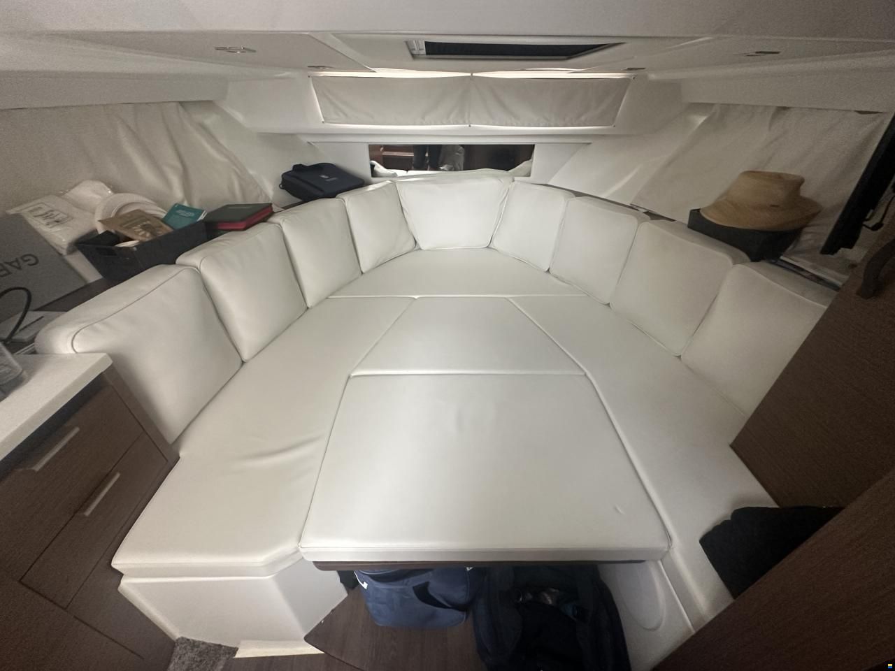 Jeanneau Cap Camarat WA 10.5 S2
