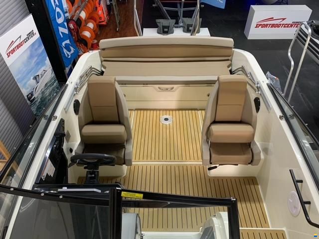 Quicksilver 605 Cruiser + Mercury F115ProXS