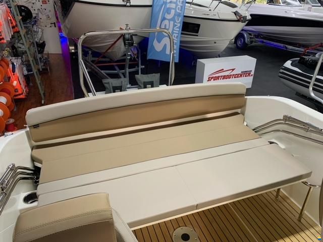 Quicksilver 605 Cruiser + Mercury F115ProXS