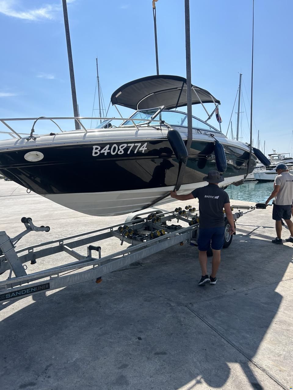 Sea Ray 220 sunsport