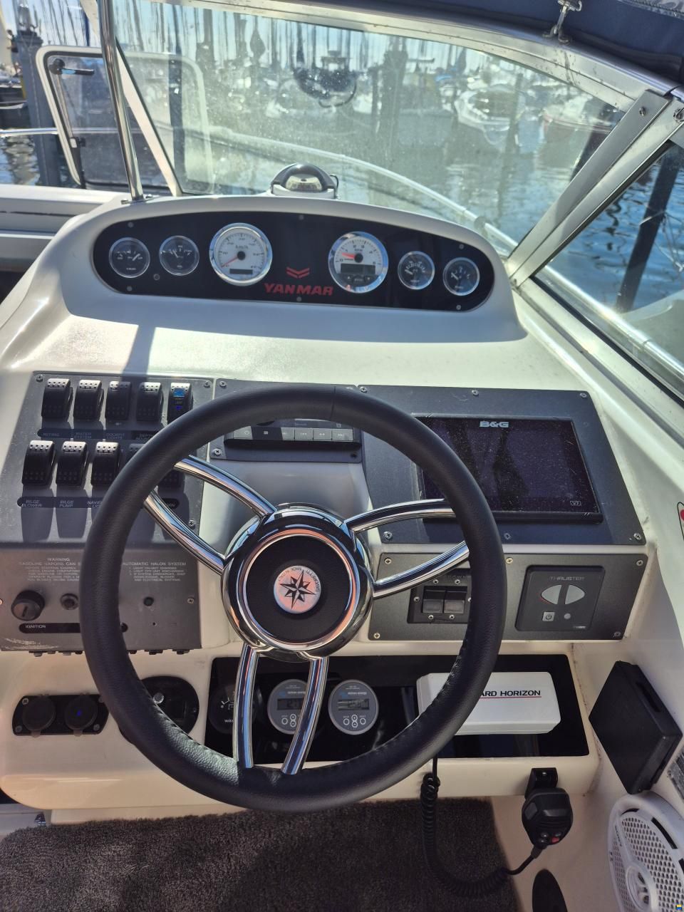 Sea Ray 250 Sundancer DIESEL