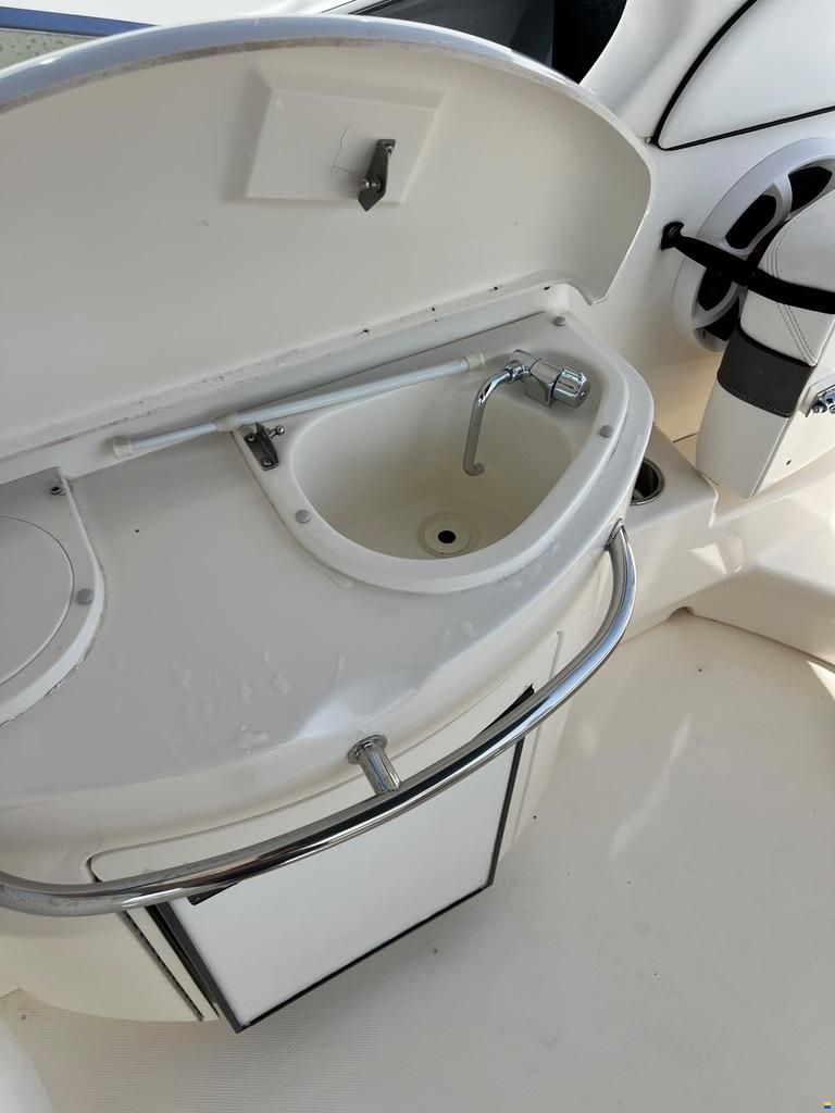 Sea Ray 290 SLX