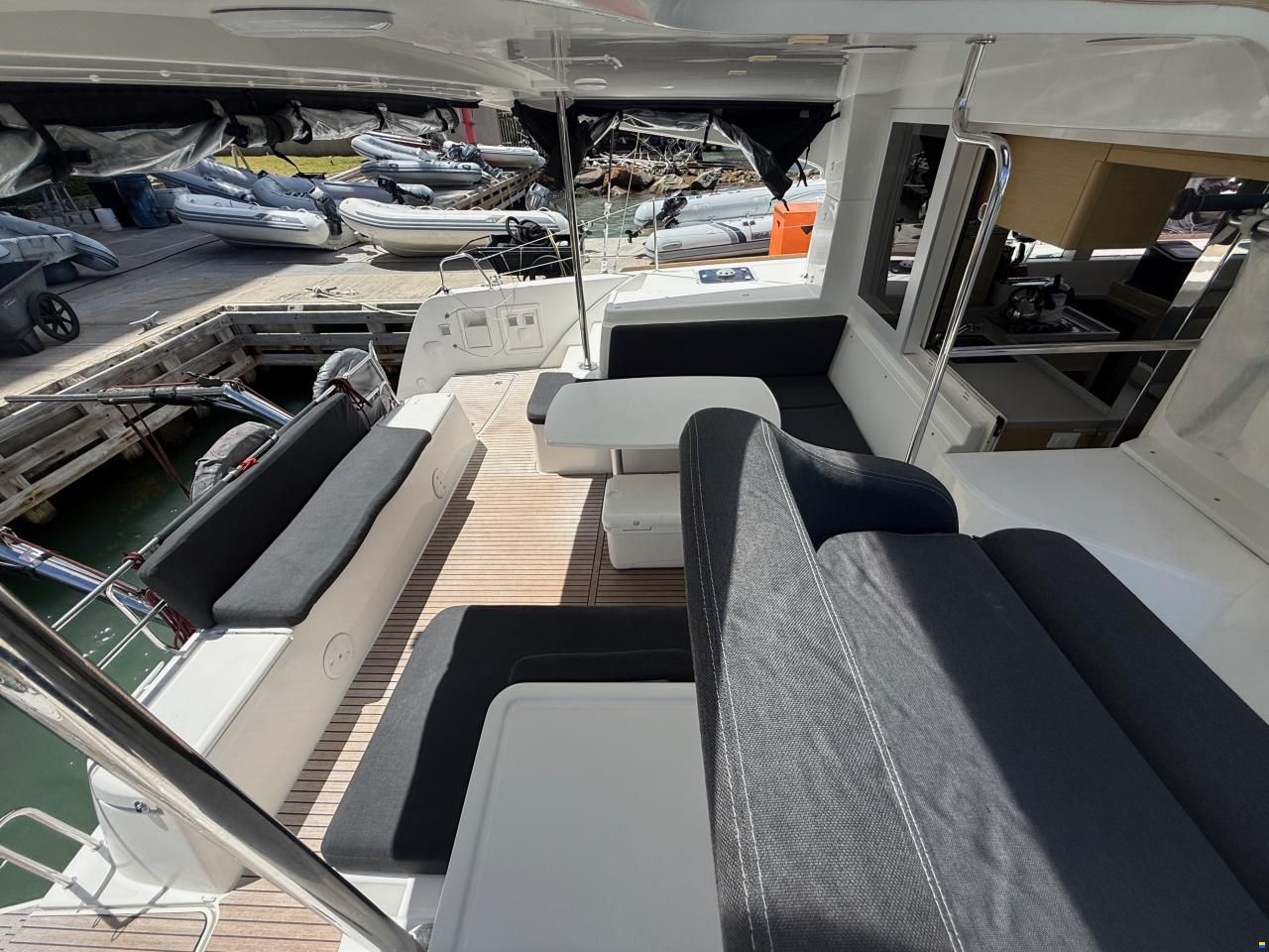 Lagoon 40