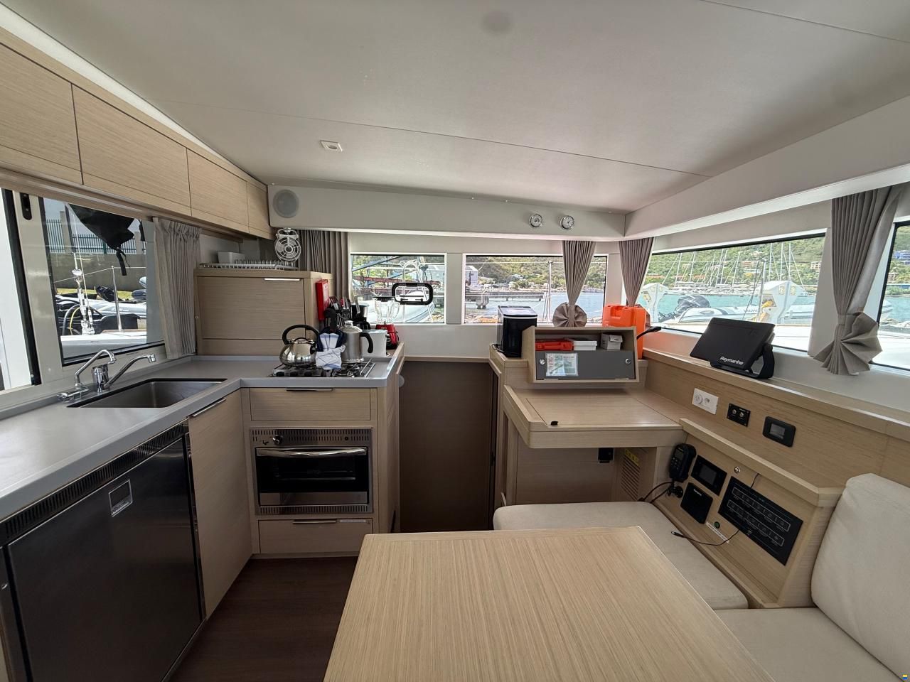 Lagoon 40