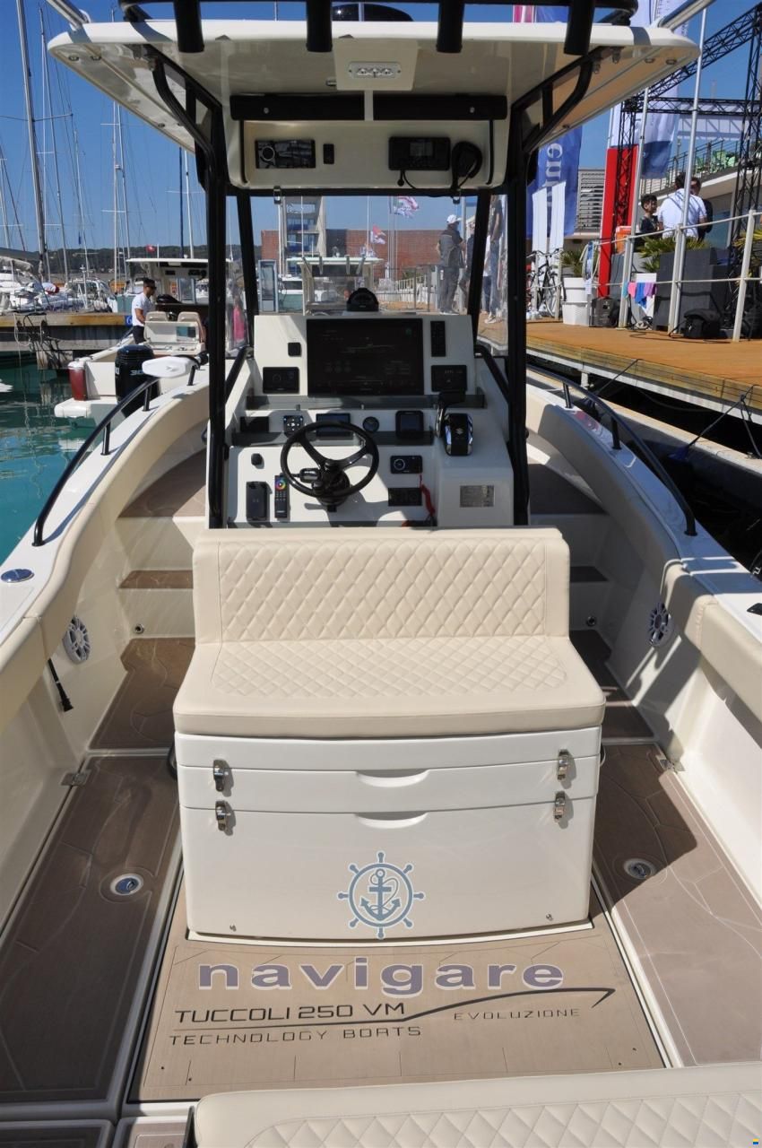 Tuccoli Marine T250 VM EVOLUZIONE