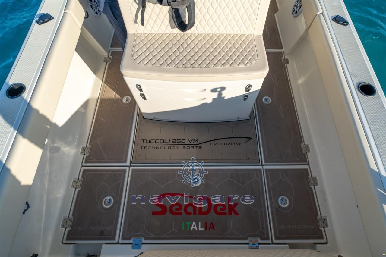 Tuccoli Marine T250 VM EVOLUZIONE