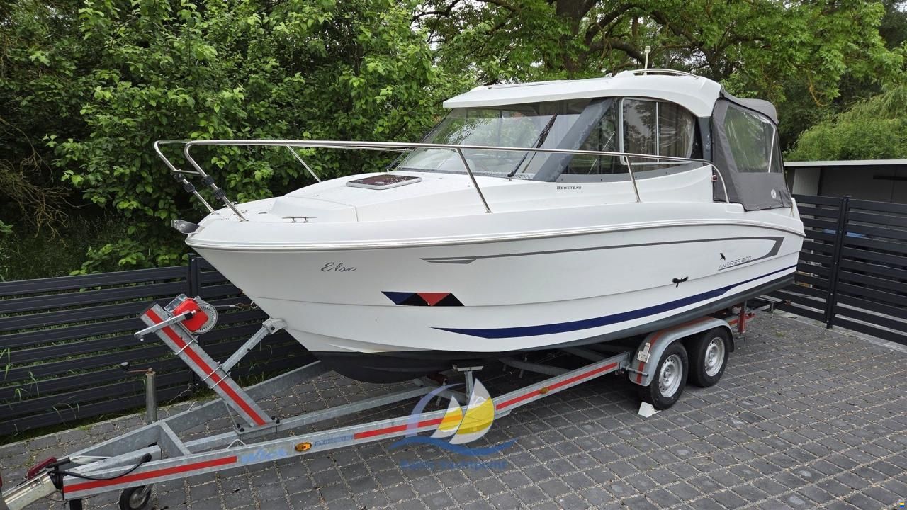 Beneteau ANTARES 6.80