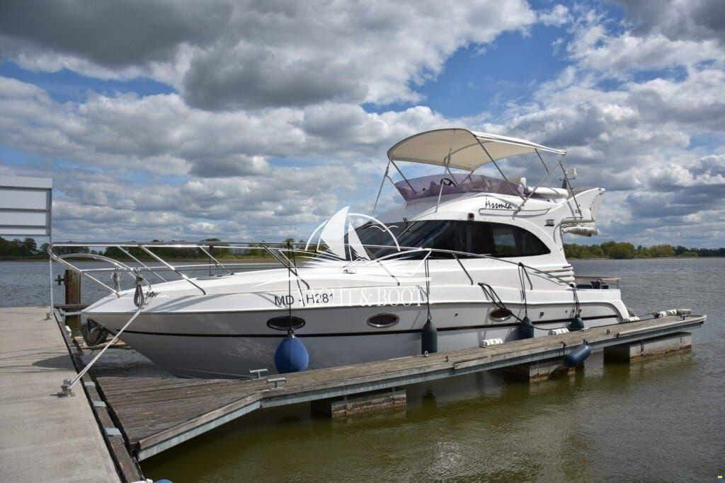 Galeon 330 Fly