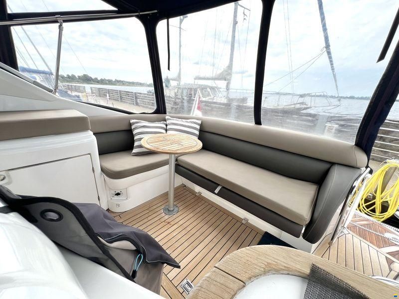 Sealine S42