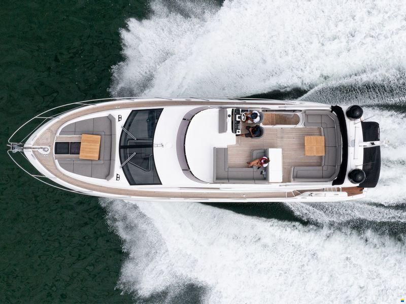 Sunseeker Manhattan 52
