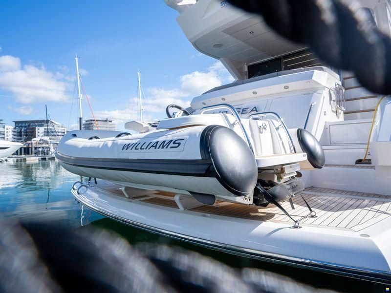 Sunseeker Manhattan 52