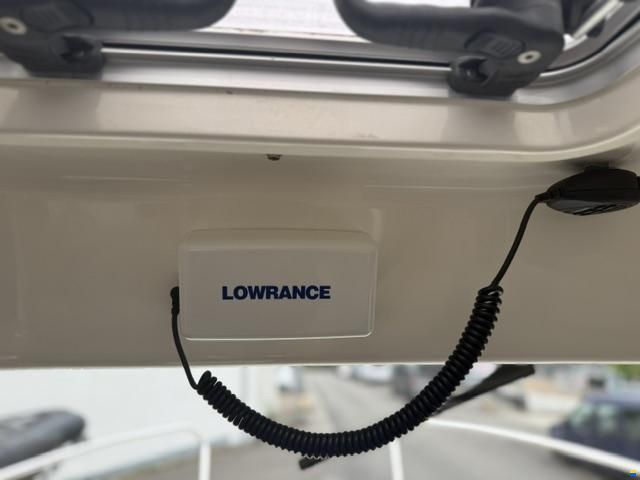 Quicksilver 555 Pilothouse mit 100PS und Trailer