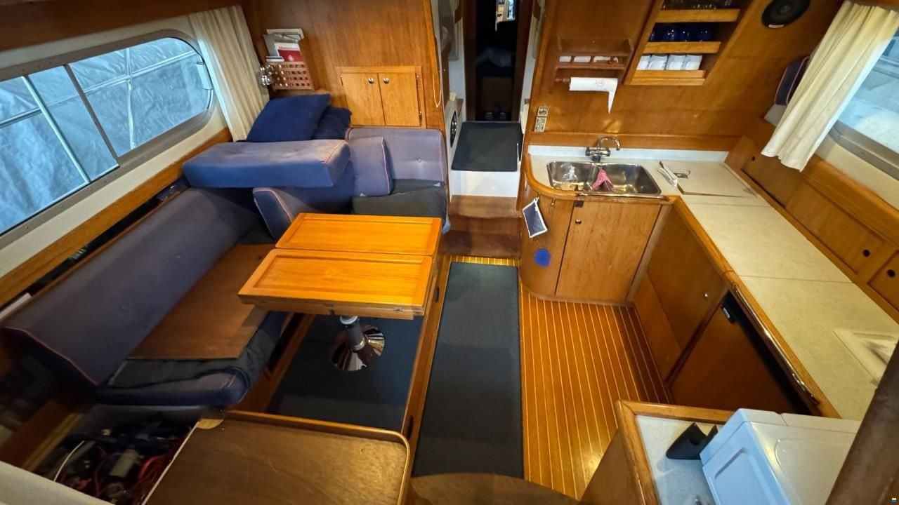 Nimbus 380 COMMANDER