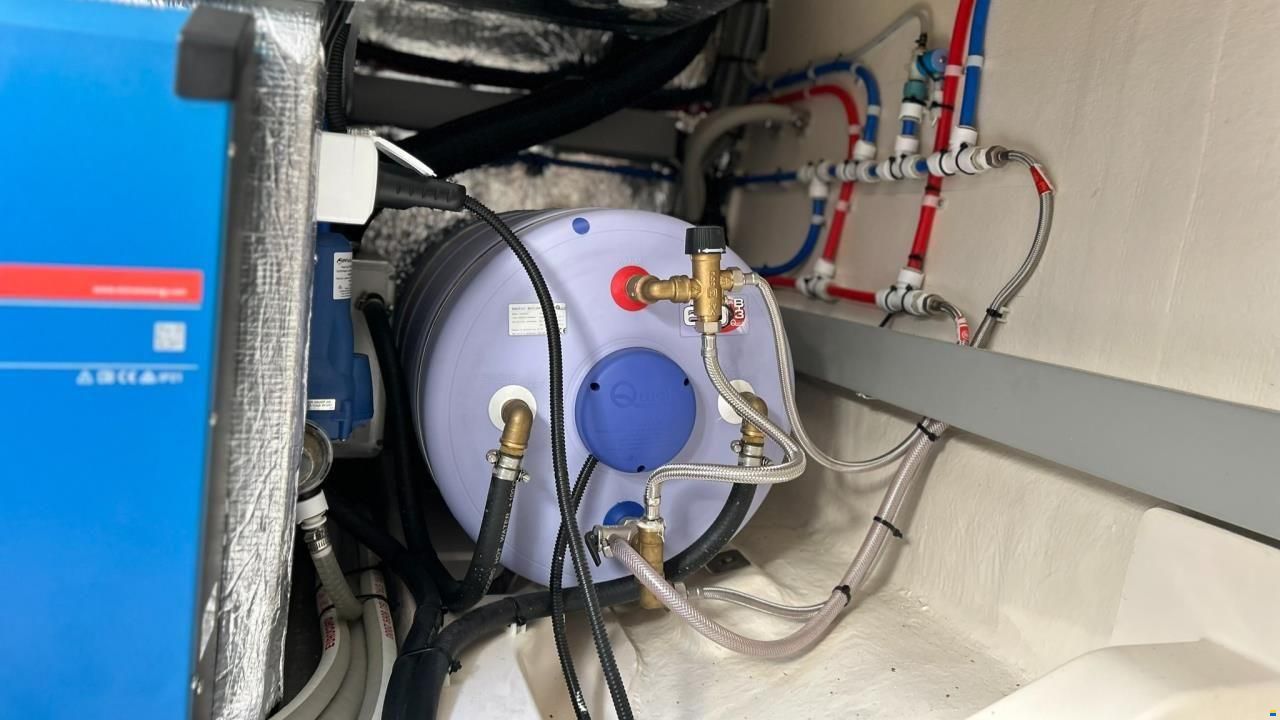 Marex 360 CC