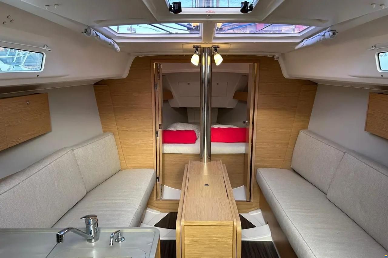 Dufour 32