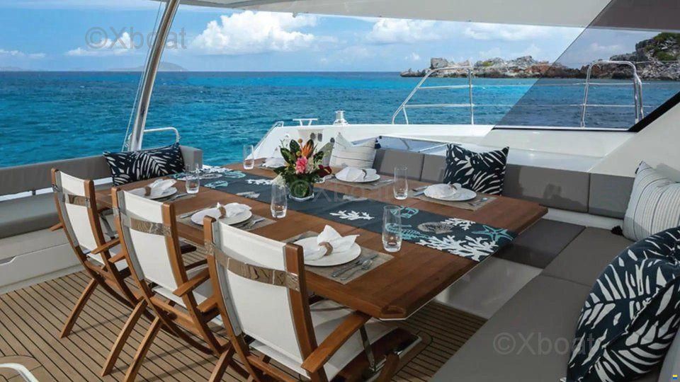 Fountaine Pajot Alegria 67