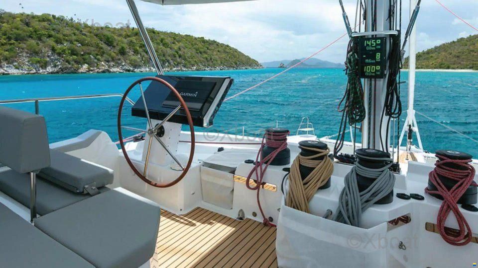 Fountaine Pajot Alegria 67