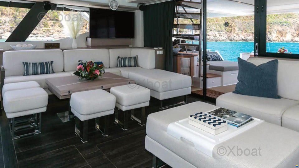 Fountaine Pajot Alegria 67
