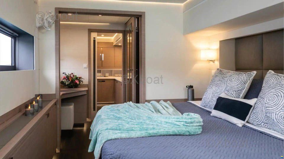 Fountaine Pajot Alegria 67