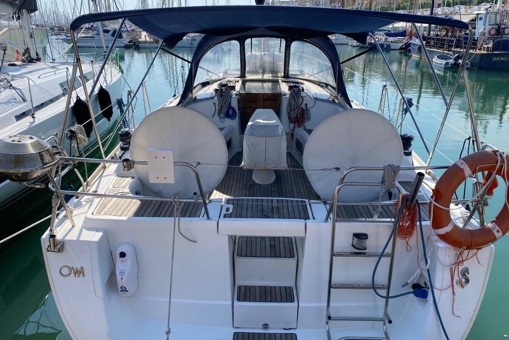 Beneteau Oceanis 40