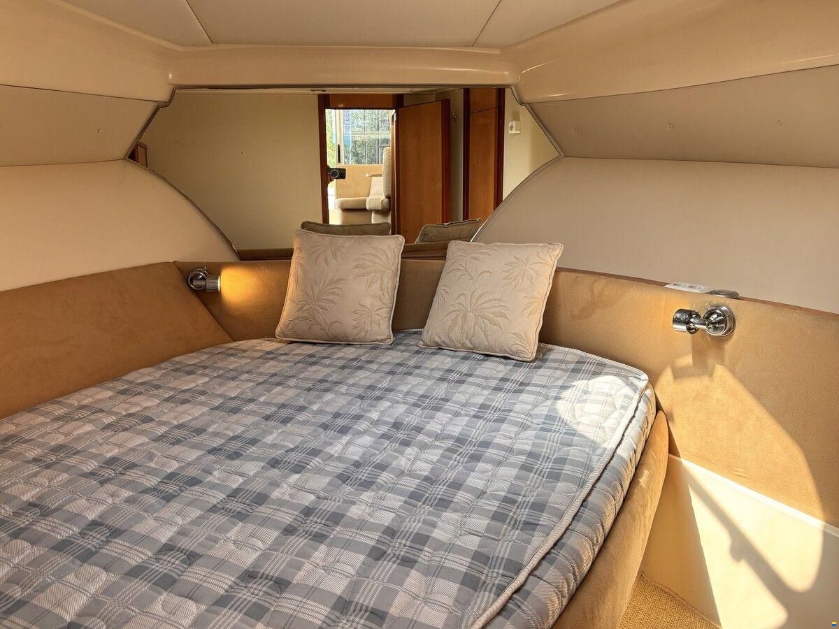 Rodman 30 Cruiser Flybridge