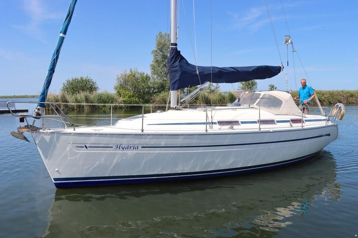 Bavaria 32