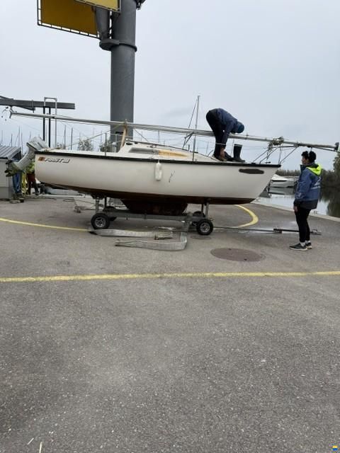 Beneteau First 18