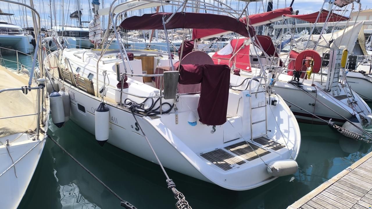 Beneteau Oceanis Clipper 411