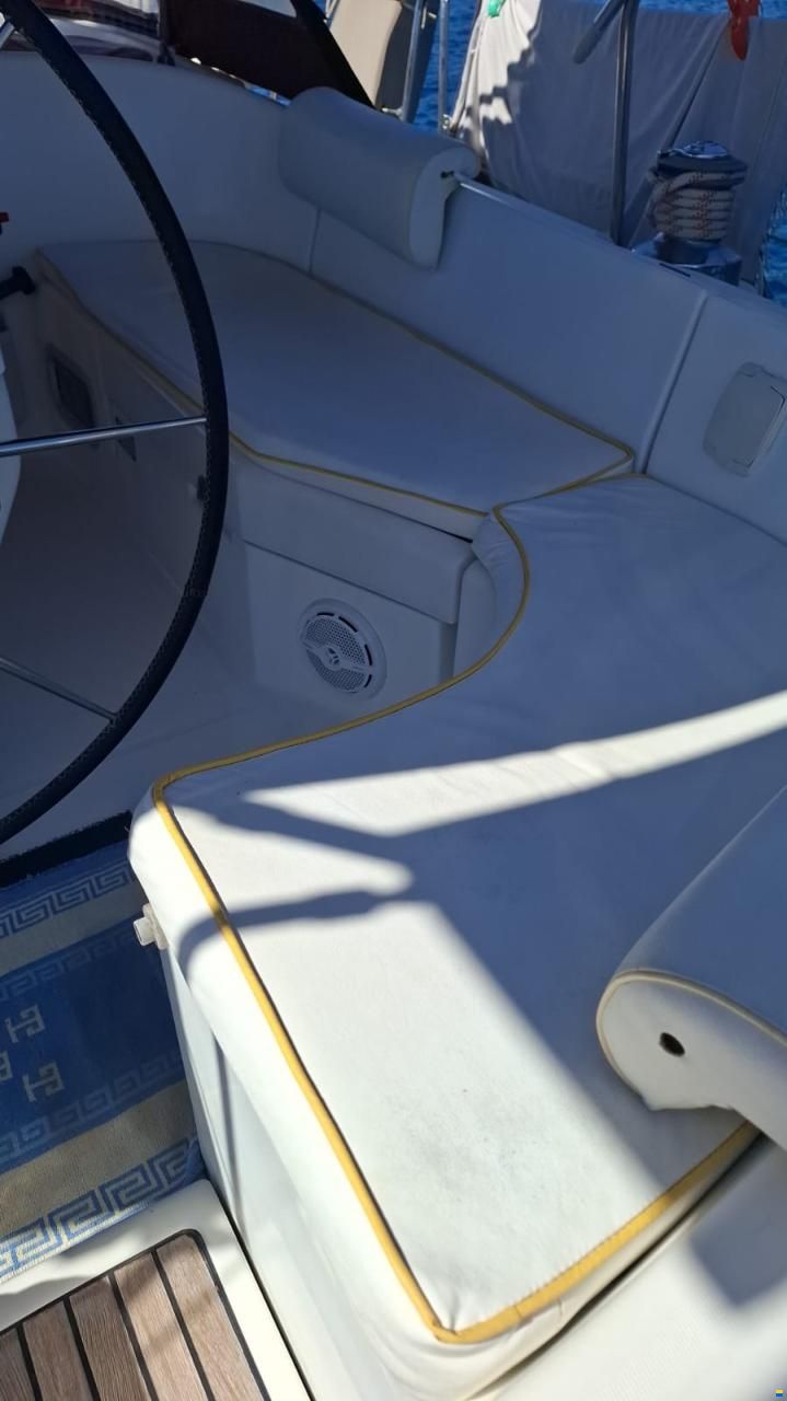 Beneteau Oceanis Clipper 411