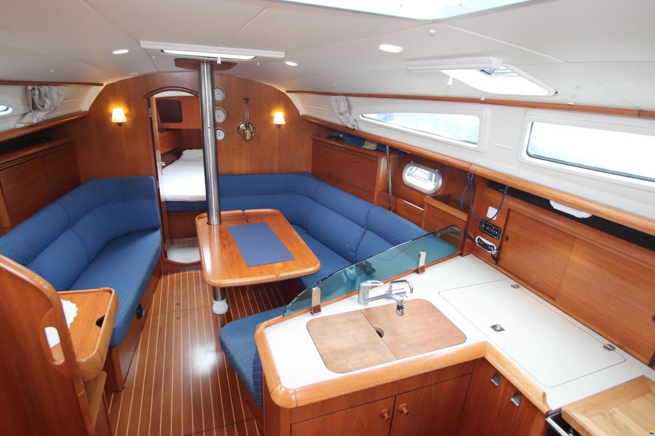 Jeanneau Sun Odyssey 35