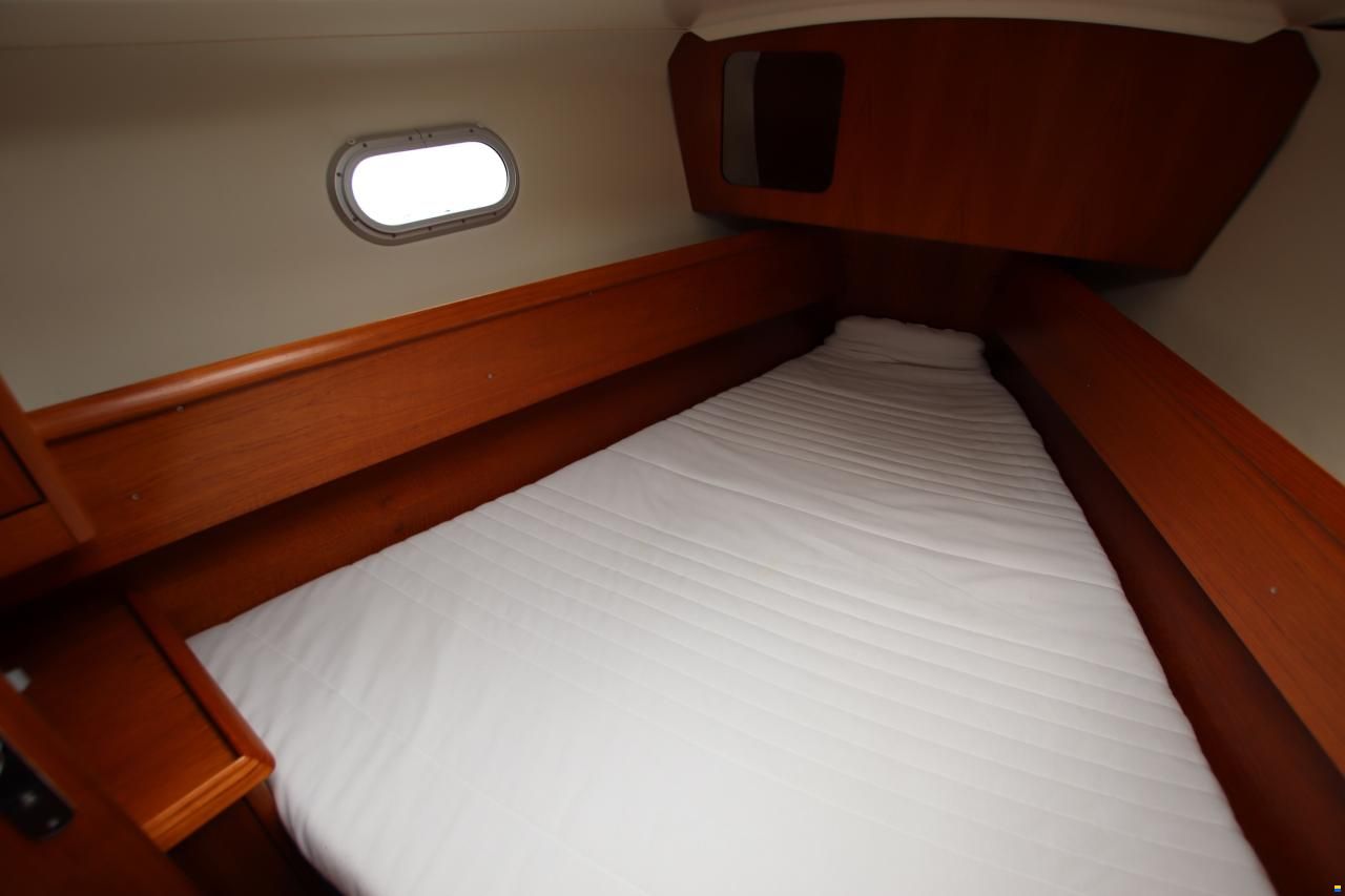 Jeanneau Sun Odyssey 35