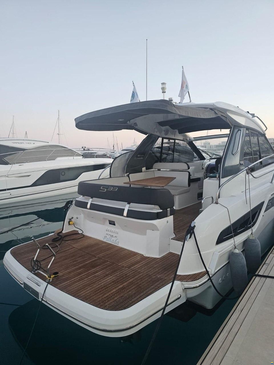 Bavaria S33