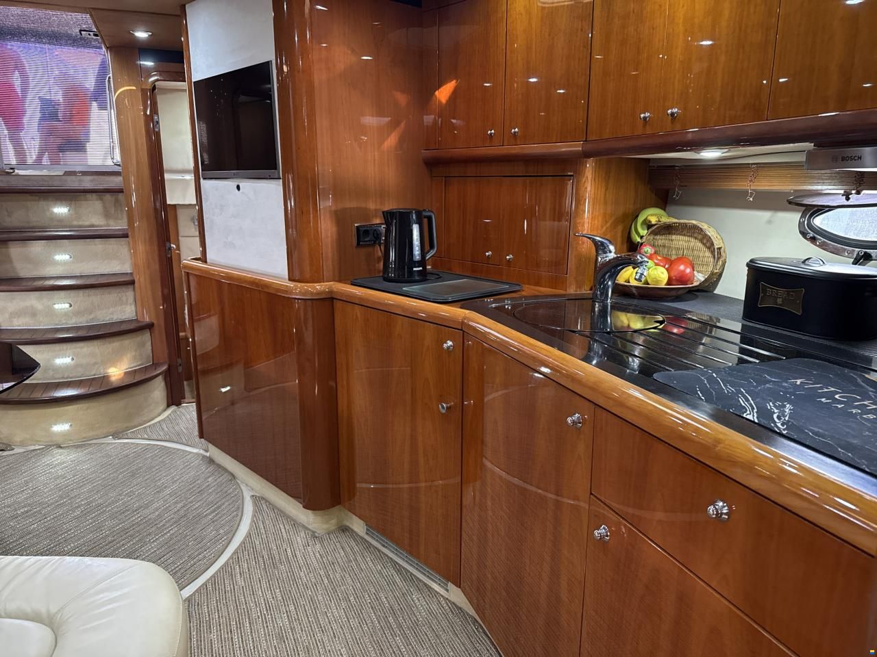Sunseeker Portofino 53