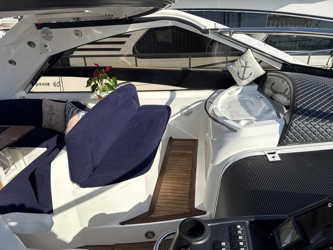 Sunseeker Portofino 53