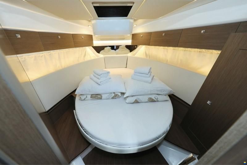 Jeanneau Merry Fisher 1095