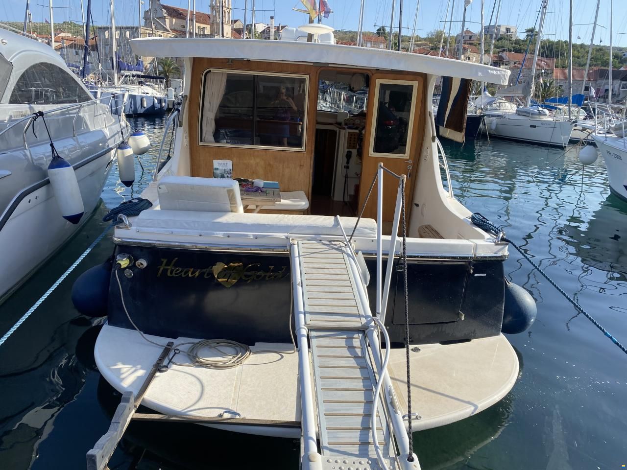 Cantieri Estensi Goldstar 360