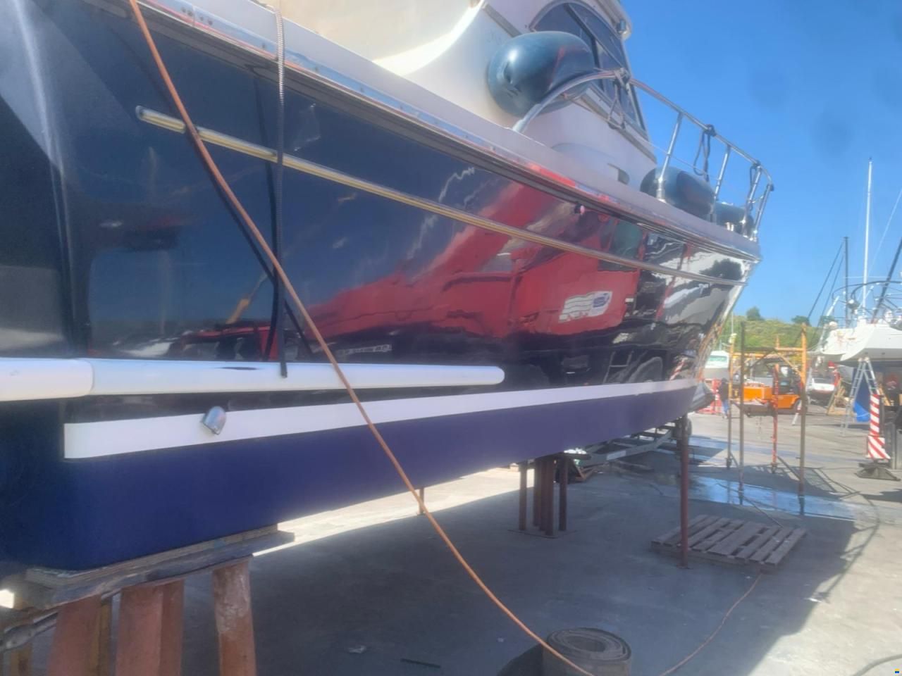 Cantieri Estensi Goldstar 360