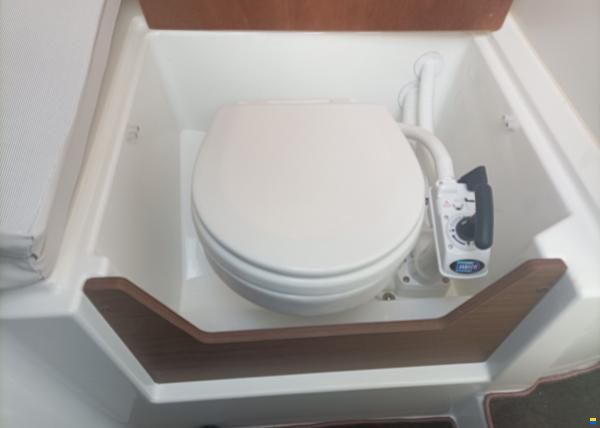 Beneteau Antares 6