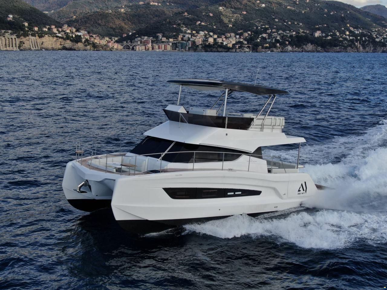 Aventura 38 MY FB Prestige